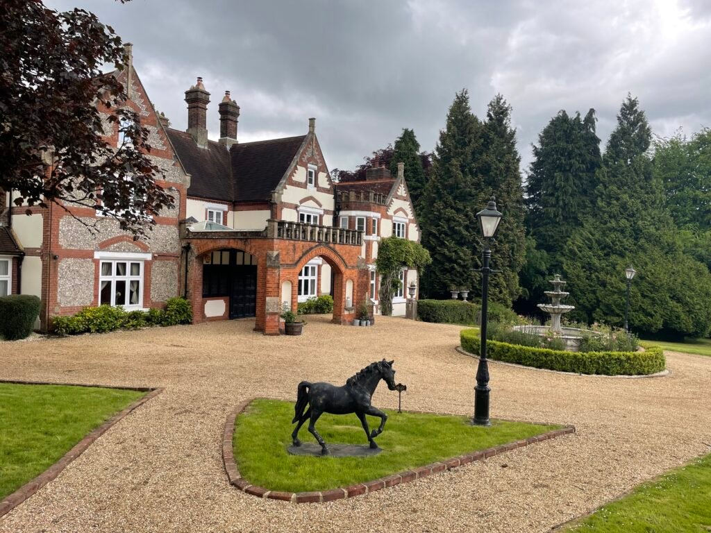 Kingswood Manor